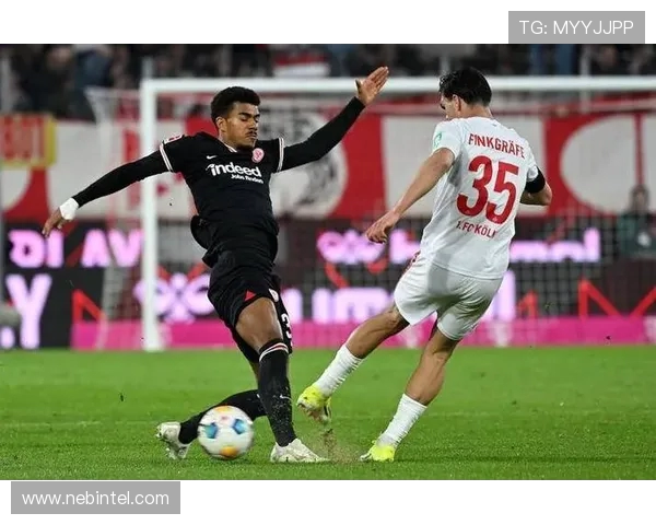 CA坦波利与科隆的精彩对决揭示了足球战术的魅力与团队合作的重要性